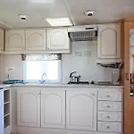 Semesterbostad 2 Bedroom Beautiful Home In Mielno *