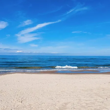 2 Bedroom Amazing In Mielno