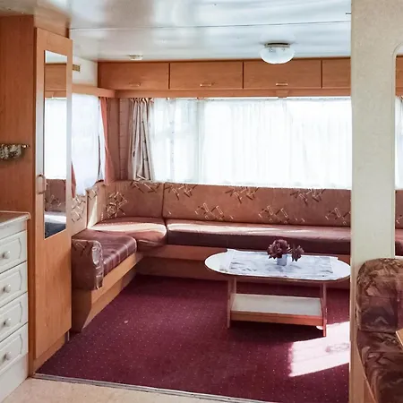 2 Bedroom Beautiful In *